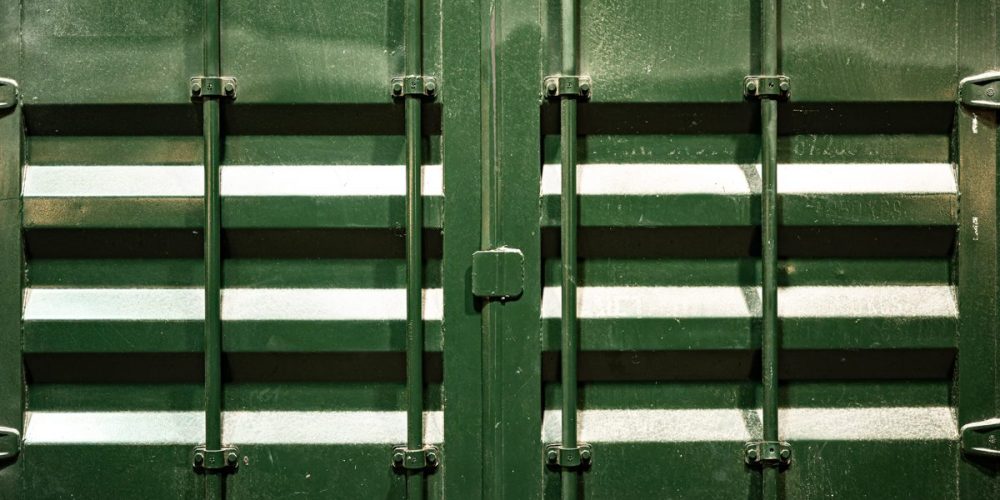 How To Open A Dumpster Door